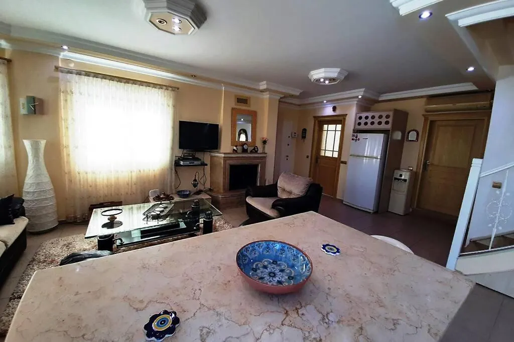 Kusadasi Sezonluk Oezel Havuzlu Bungalov Villa Only Seasonal Rental Villa Minimum 60 Days